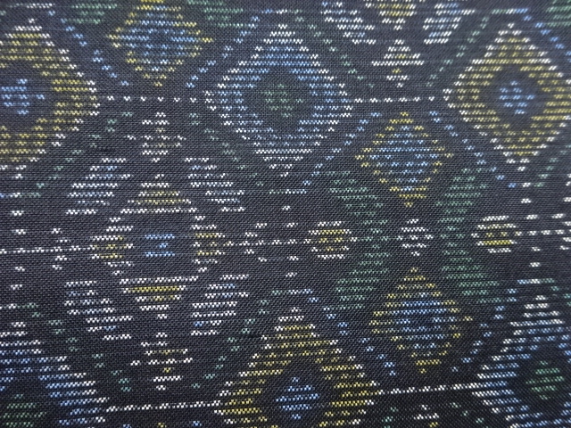 JAPANESE KIMONO / ANTIQUE KIMONO / SILK / DORO OSHIMA TSUMUGI / WOVEN GEOMETRIC